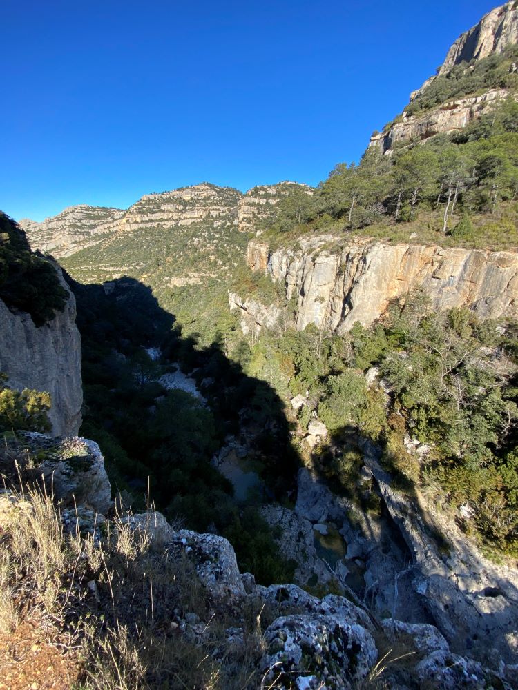 Barrancs cap al Toll de l'Ou Barrancs cap al Toll de l'Ou
