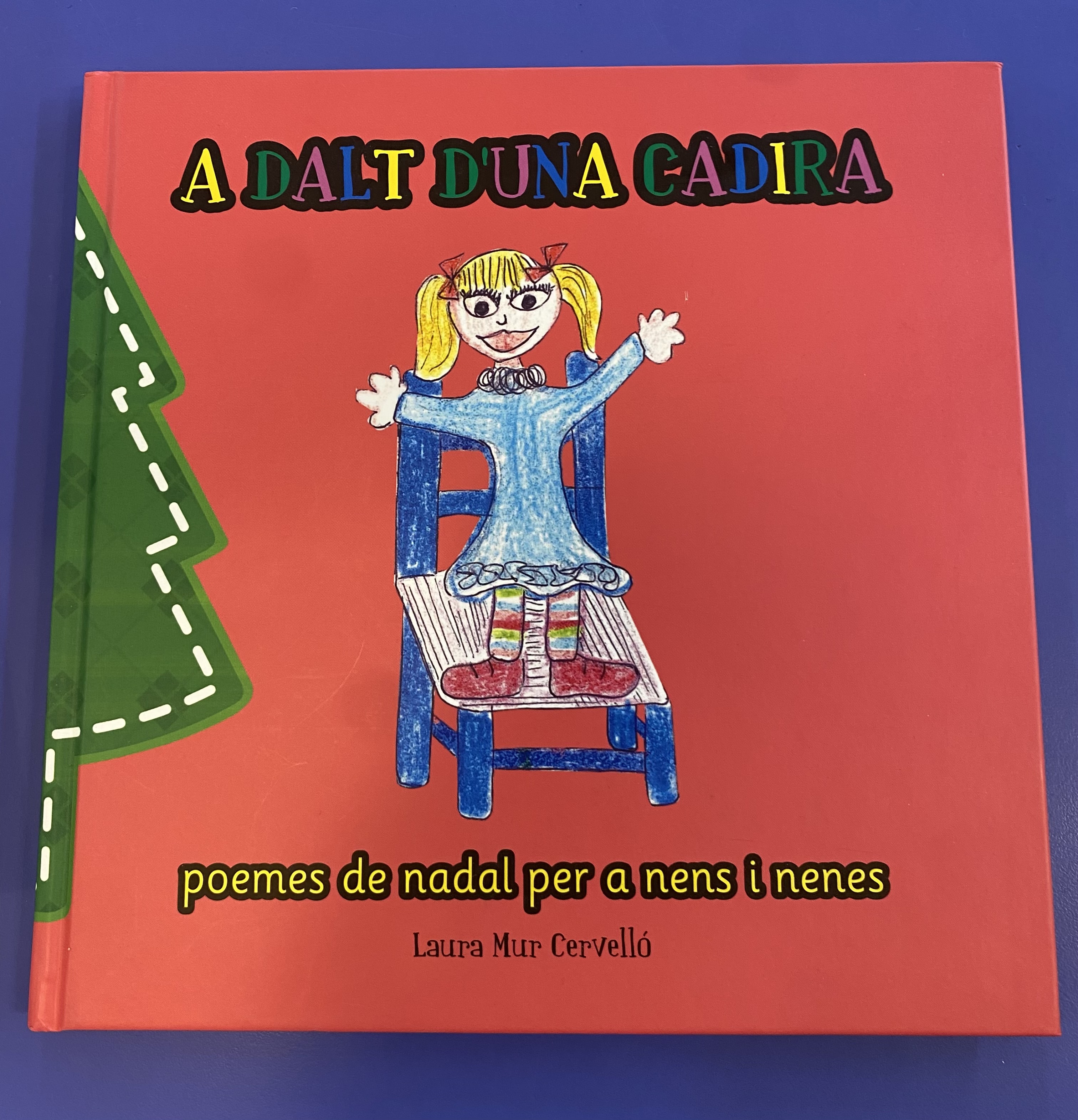 Presentació del llibre de poemes de Laura Mur A dalt de la cadira 