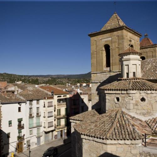 CORNUDELLA - Doble campanar.jpg