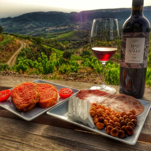 SOLSTICE 2023: VINEYARD WALK + SUNSET WINE TASTING, 20-23 JUNE