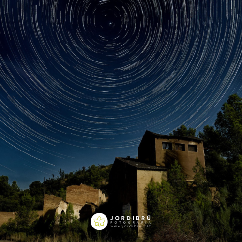 SORTIDA FOTOGRÀFICA NOCTURNA: ECLIPSI, VIA LÀCTIA I PERSEIDS 